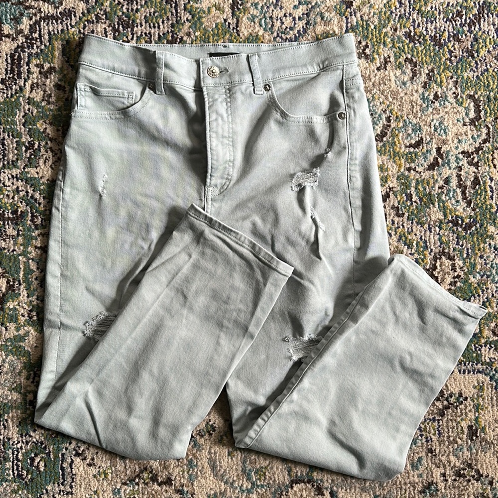 NWOT Express Ripped Sea foam Green Cropped High Waist Mom Jeans